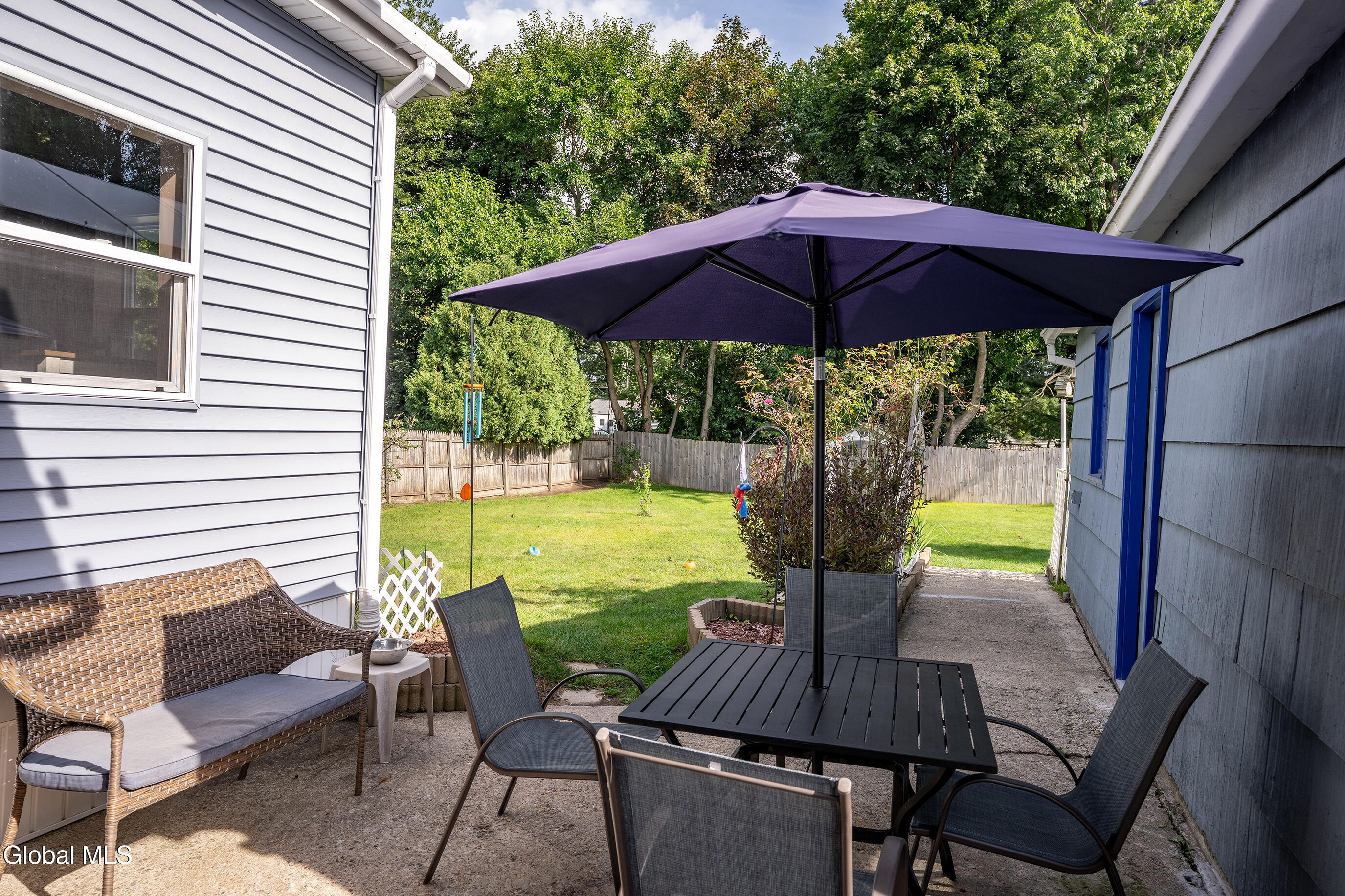 438 Clayton Road Schenectady NY 12304