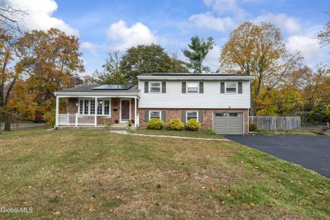 65 Berwick Road Delmar NY 12054