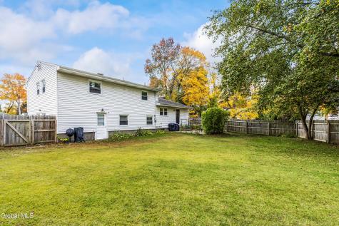 65 Berwick Road Delmar NY 12054