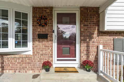 65 Berwick Road Delmar NY 12054