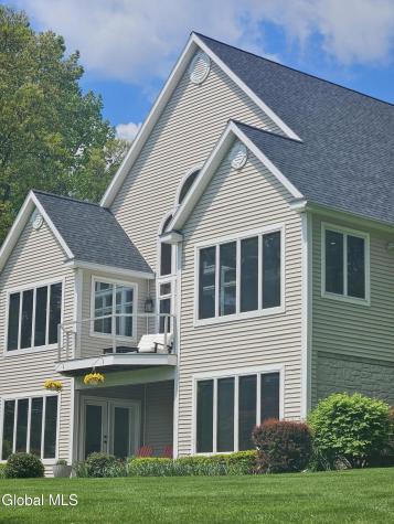 29 Canal Road Clifton Park NY 12065