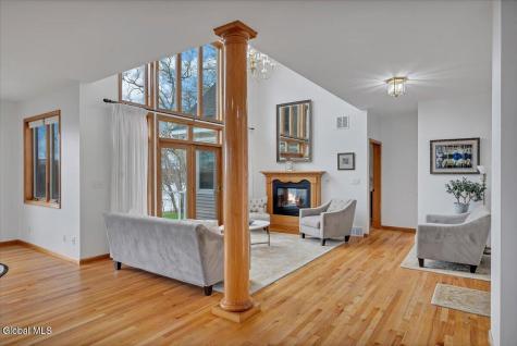 29 Canal Road Clifton Park NY 12065
