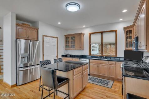 29 Canal Road Clifton Park NY 12065