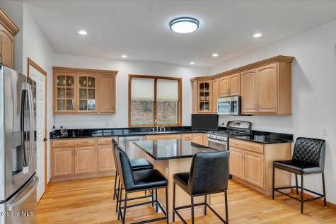 29 Canal Road Clifton Park NY 12065