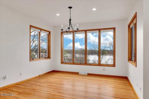 29 Canal Road Clifton Park NY 12065