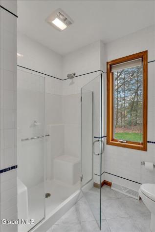 29 Canal Road Clifton Park NY 12065