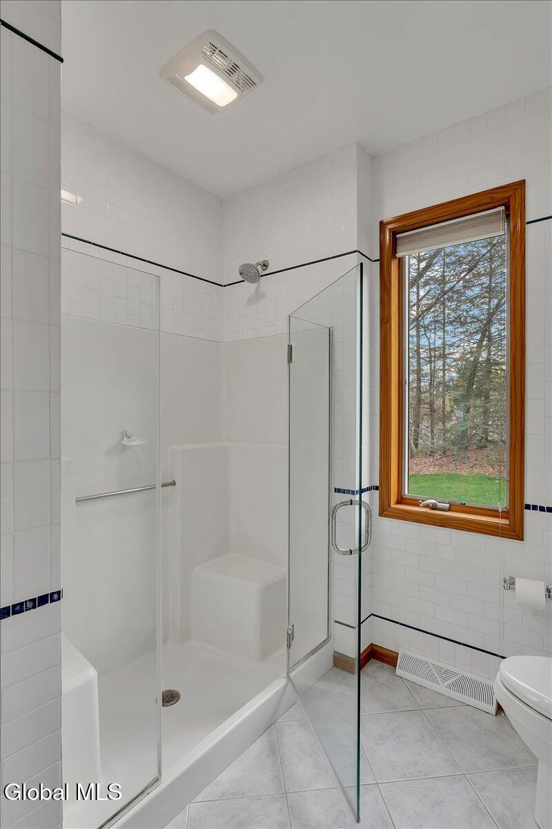29 Canal Road Clifton Park NY 12065