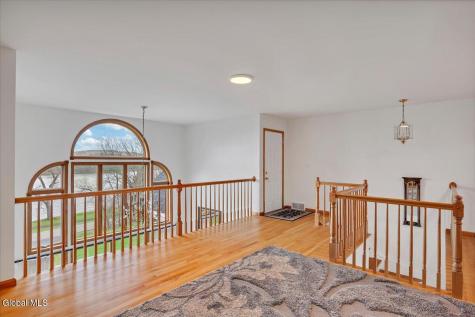 29 Canal Road Clifton Park NY 12065