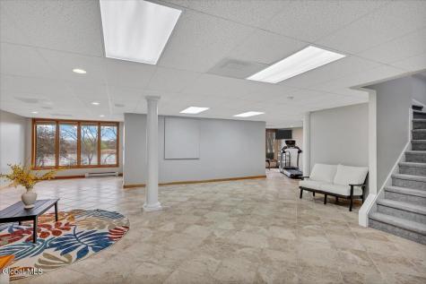 29 Canal Road Clifton Park NY 12065