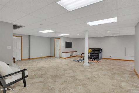 29 Canal Road Clifton Park NY 12065