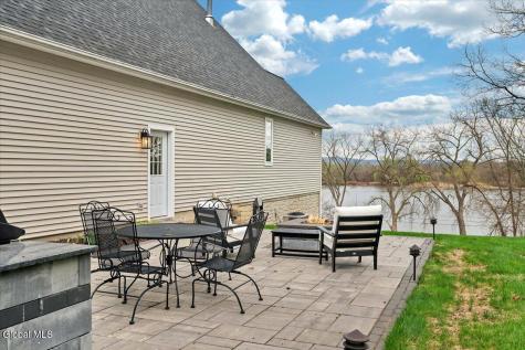 29 Canal Road Clifton Park NY 12065
