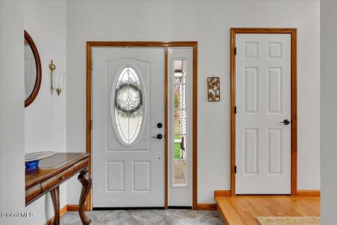 29 Canal Road Clifton Park NY 12065