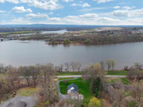 29 Canal Road Clifton Park NY 12065