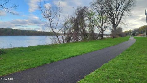 29 Canal Road Clifton Park NY 12065