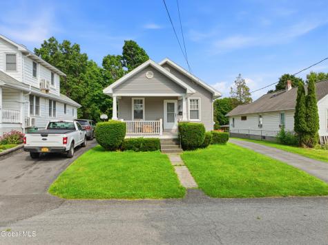 19 Grove Avenue Colonie NY 12110