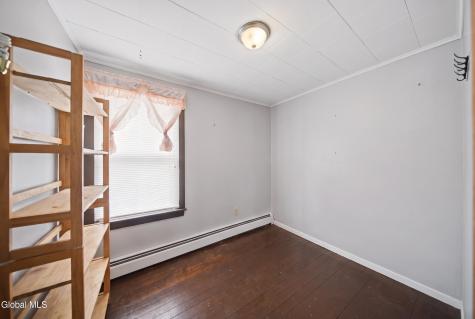 19 Grove Avenue Colonie NY 12110