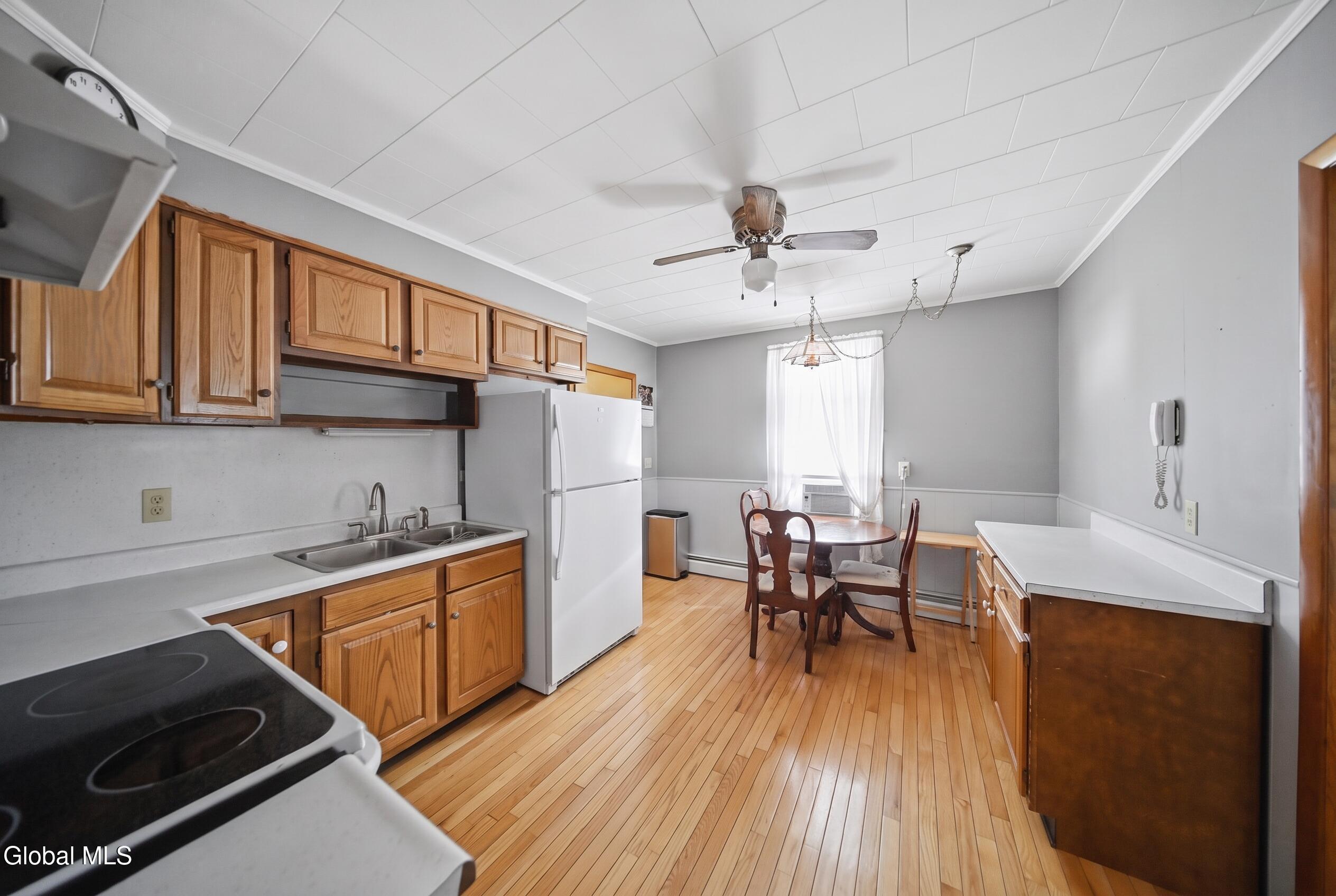 19 Grove Avenue Colonie NY 12110