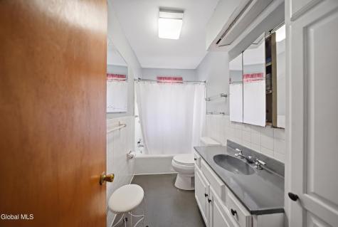 19 Grove Avenue Colonie NY 12110