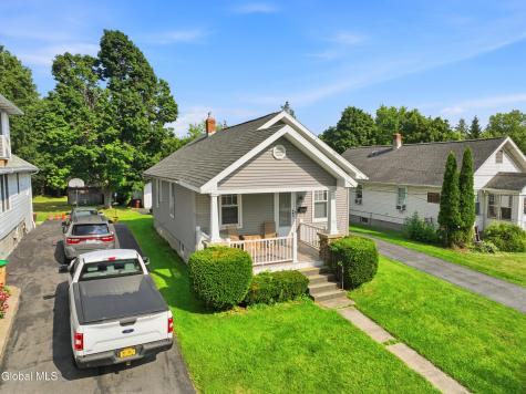 19 Grove Avenue Colonie NY 12110