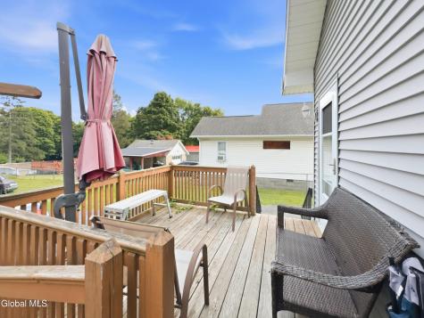 19 Grove Avenue Colonie NY 12110