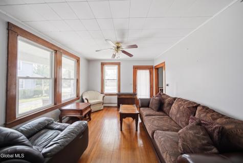 19 Grove Avenue Colonie NY 12110