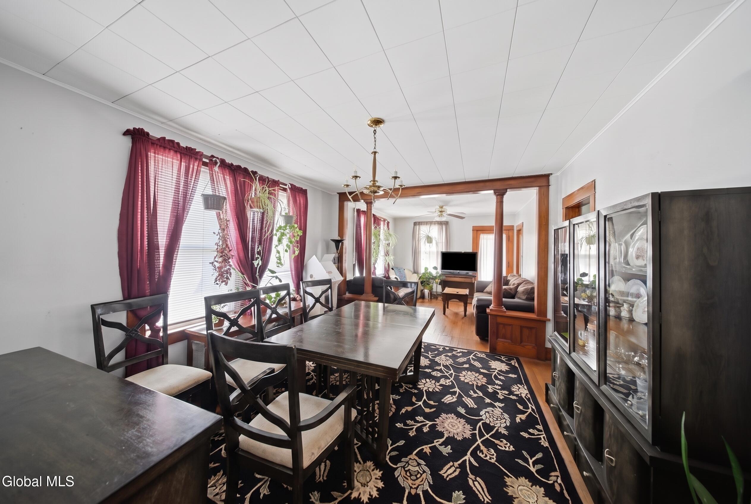 19 Grove Avenue Colonie NY 12110
