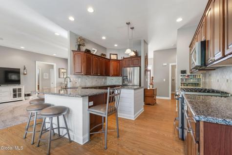 1034 Dibella Drive Schenectady NY 12303