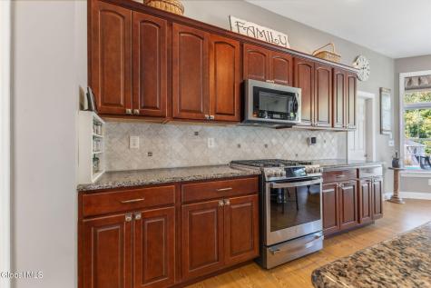 1034 Dibella Drive Schenectady NY 12303