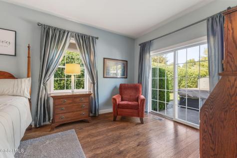 1034 Dibella Drive Schenectady NY 12303