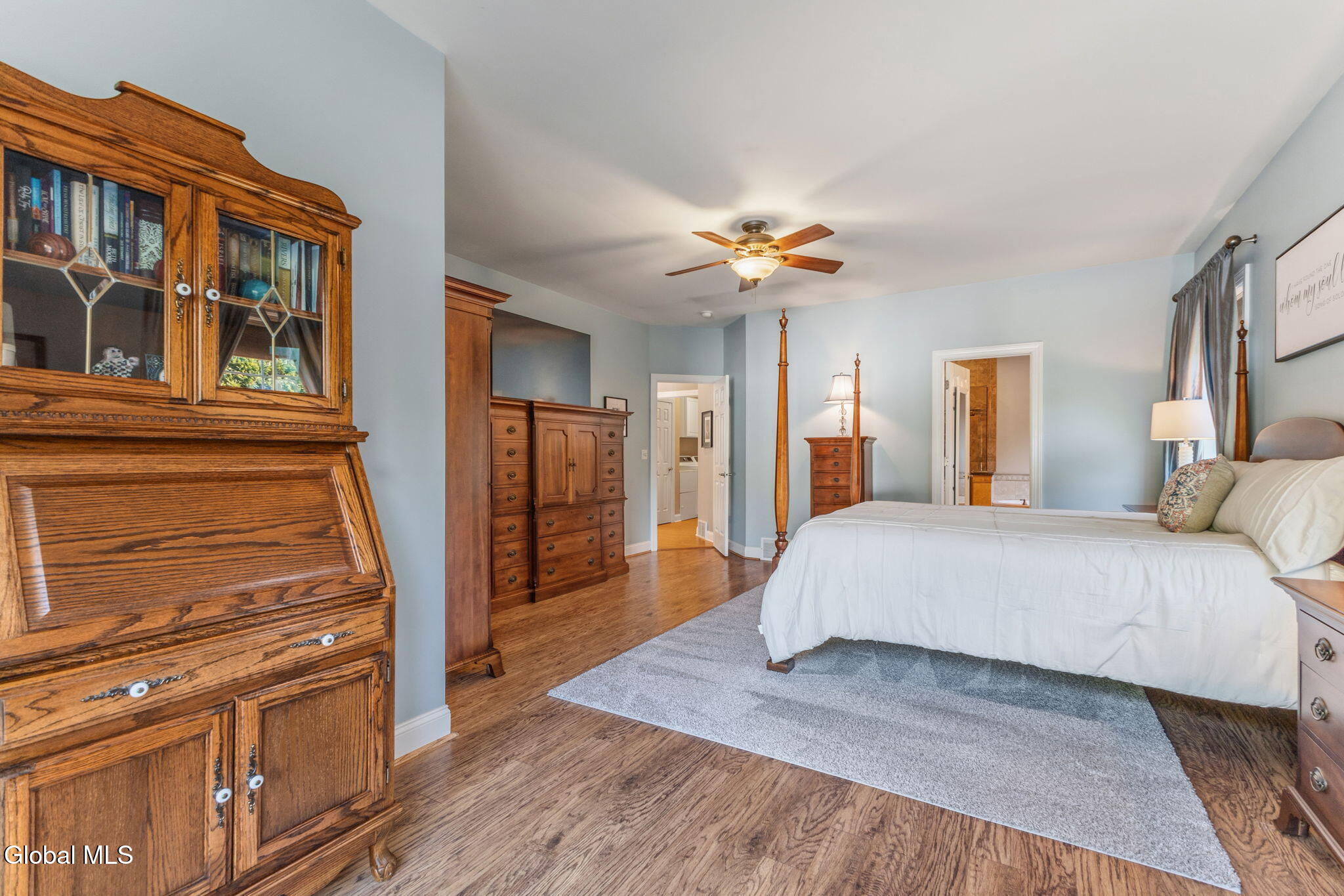 1034 Dibella Drive Schenectady NY 12303