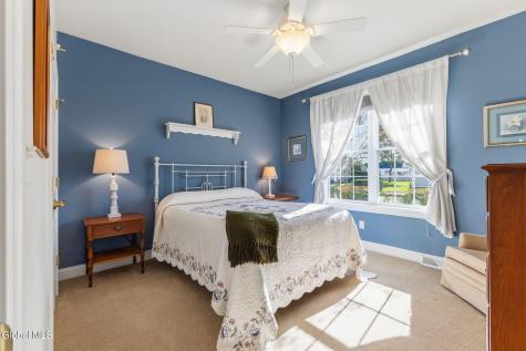 1034 Dibella Drive Schenectady NY 12303
