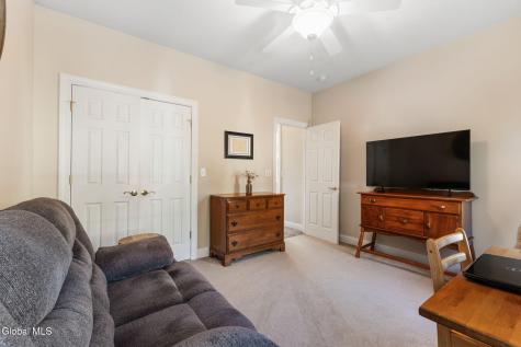 1034 Dibella Drive Schenectady NY 12303