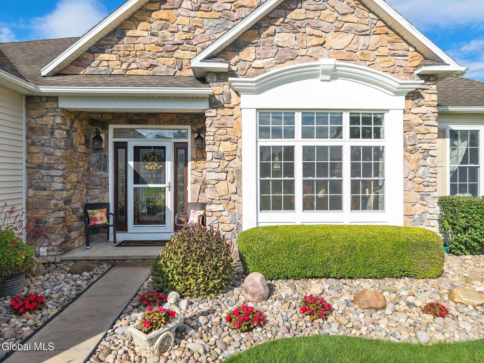 1034 Dibella Drive Schenectady NY 12303