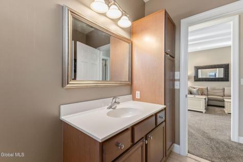 1034 Dibella Drive Schenectady NY 12303