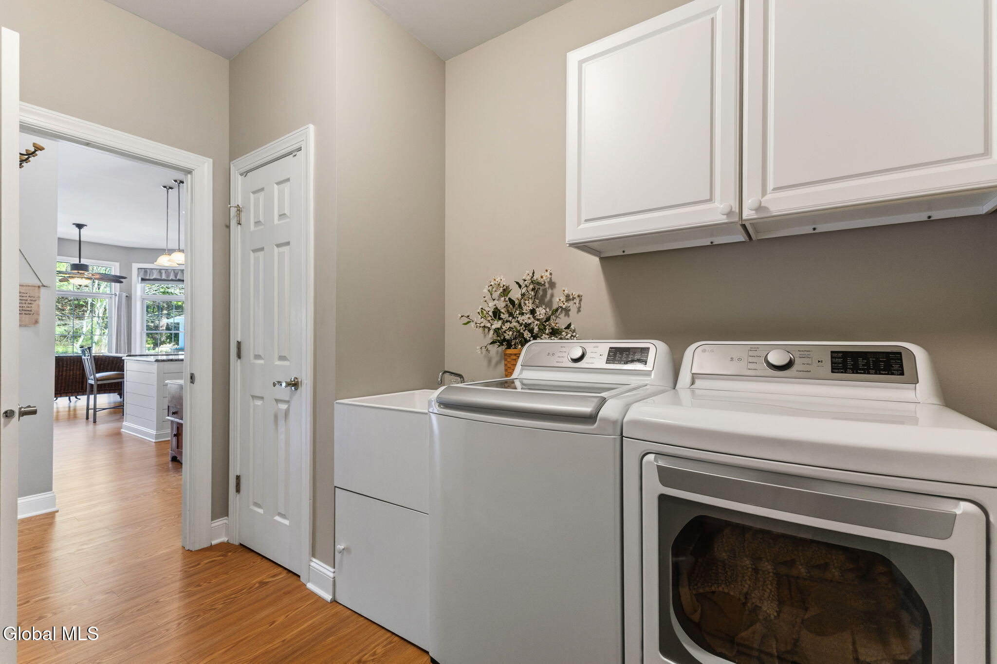 1034 Dibella Drive Schenectady NY 12303