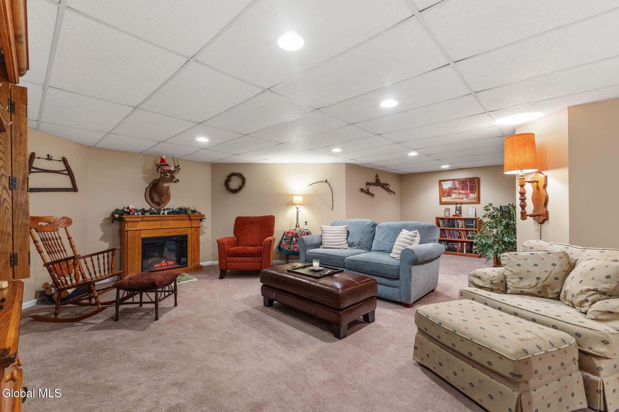 1034 Dibella Drive Schenectady NY 12303