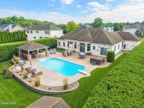 1034 Dibella Drive Schenectady NY 12303