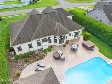1034 Dibella Drive Schenectady NY 12303
