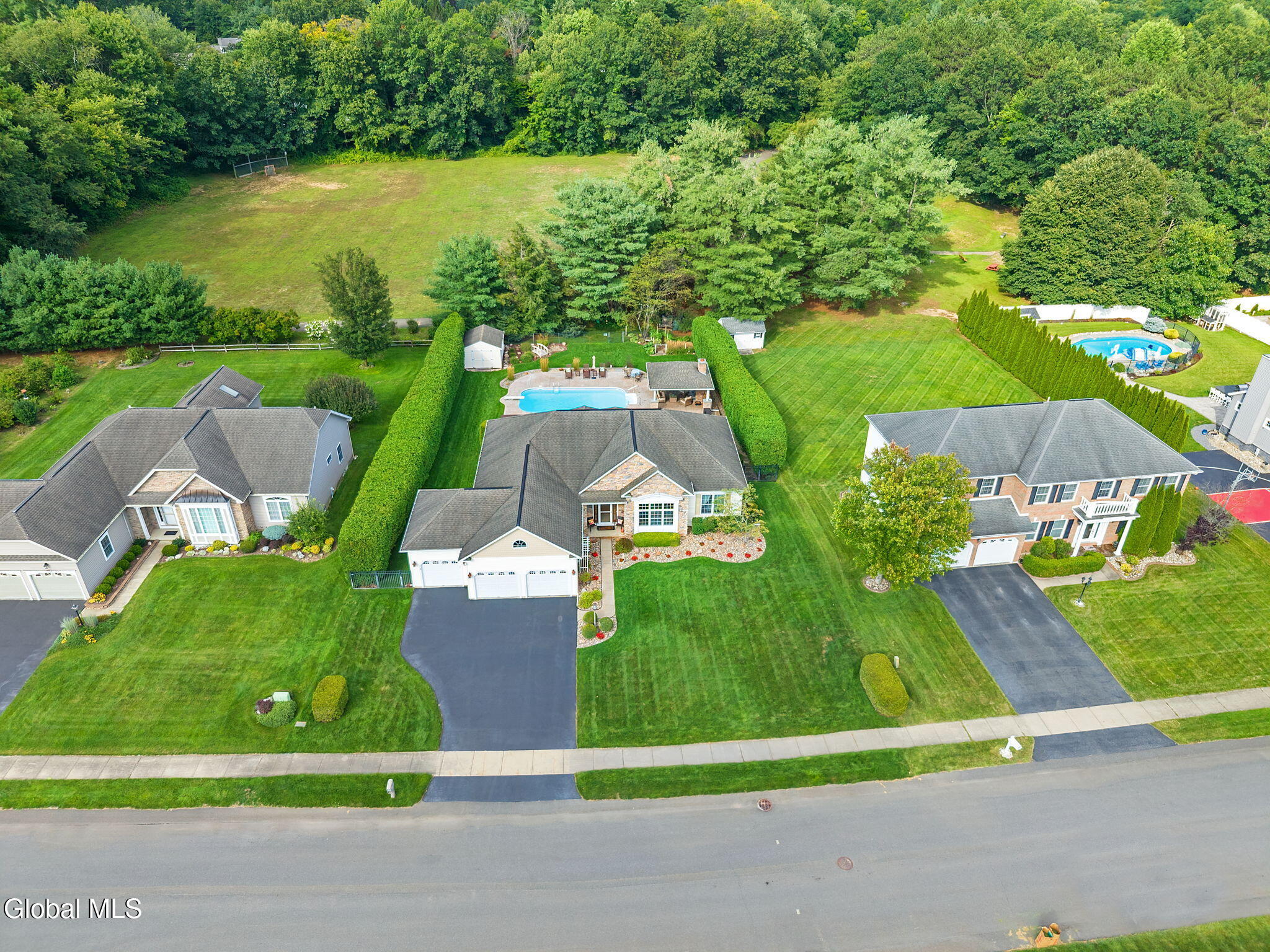 1034 Dibella Drive Schenectady NY 12303