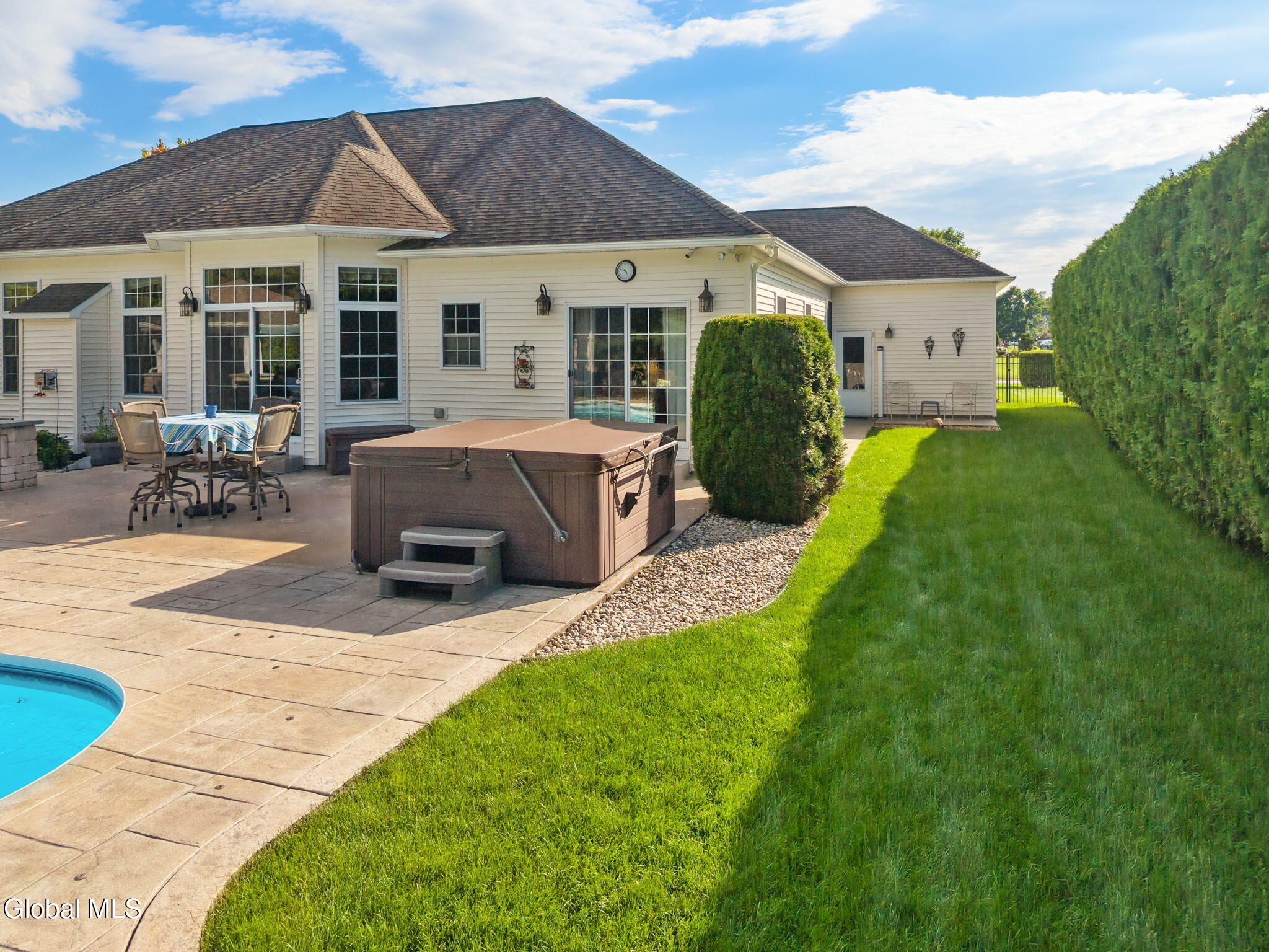 1034 Dibella Drive Schenectady NY 12303
