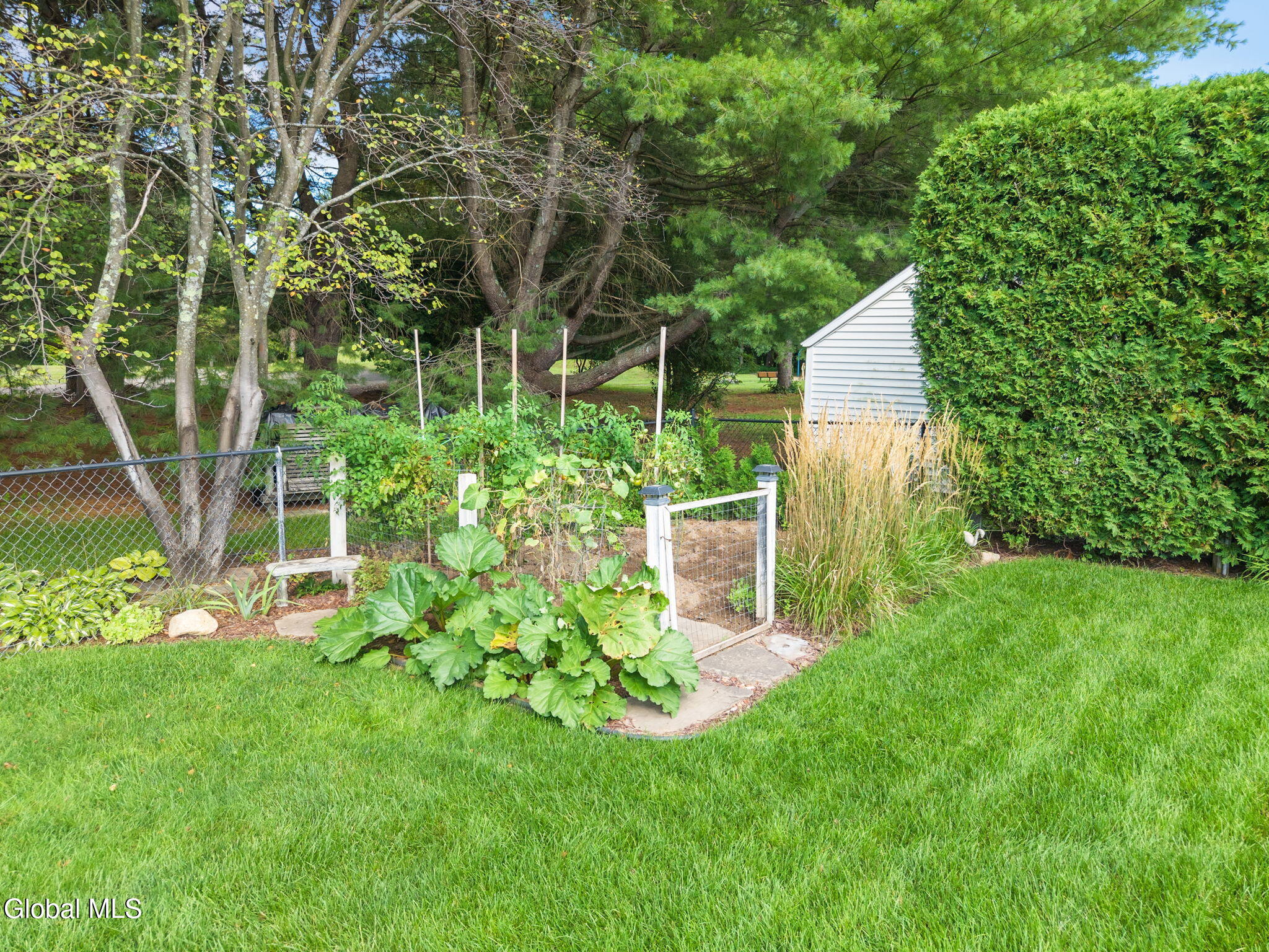 1034 Dibella Drive Schenectady NY 12303