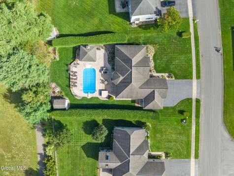 1034 Dibella Drive Schenectady NY 12303