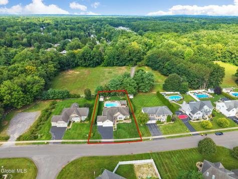 1034 Dibella Drive Schenectady NY 12303