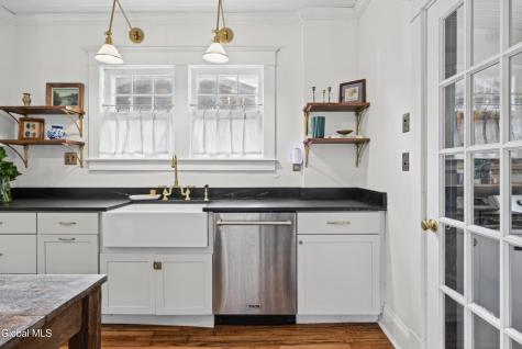 2606 15th Street Troy NY 12180
