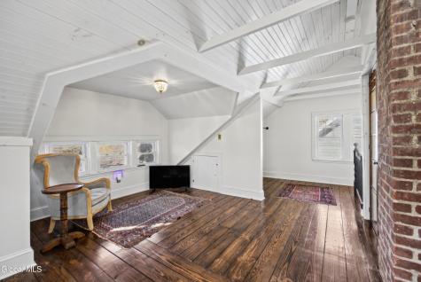 2606 15th Street Troy NY 12180