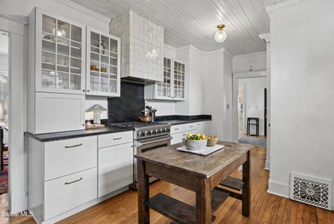 2606 15th Street Troy NY 12180