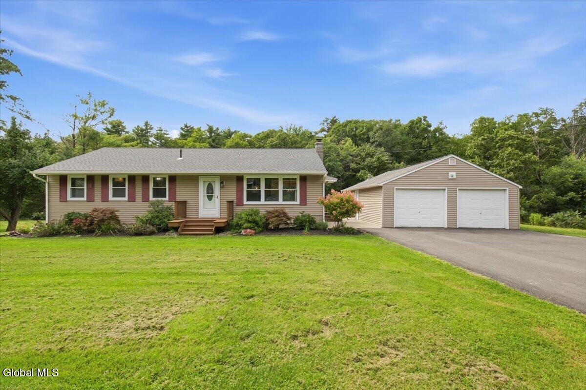 405 Starr Road Ravena NY 12143