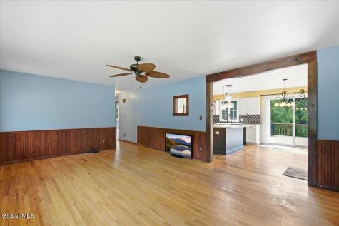405 Starr Road Ravena NY 12143