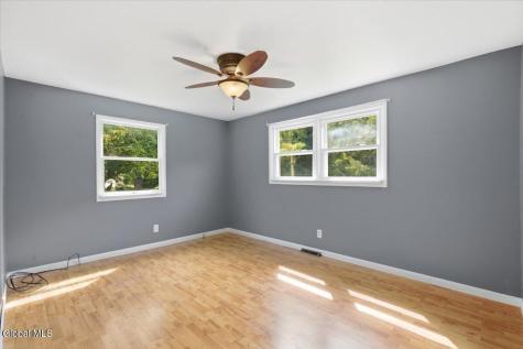 405 Starr Road Ravena NY 12143