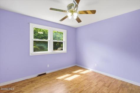 405 Starr Road Ravena NY 12143